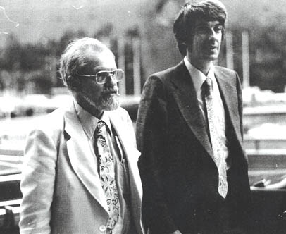 Vallée (right) with J. Allen Hynek.