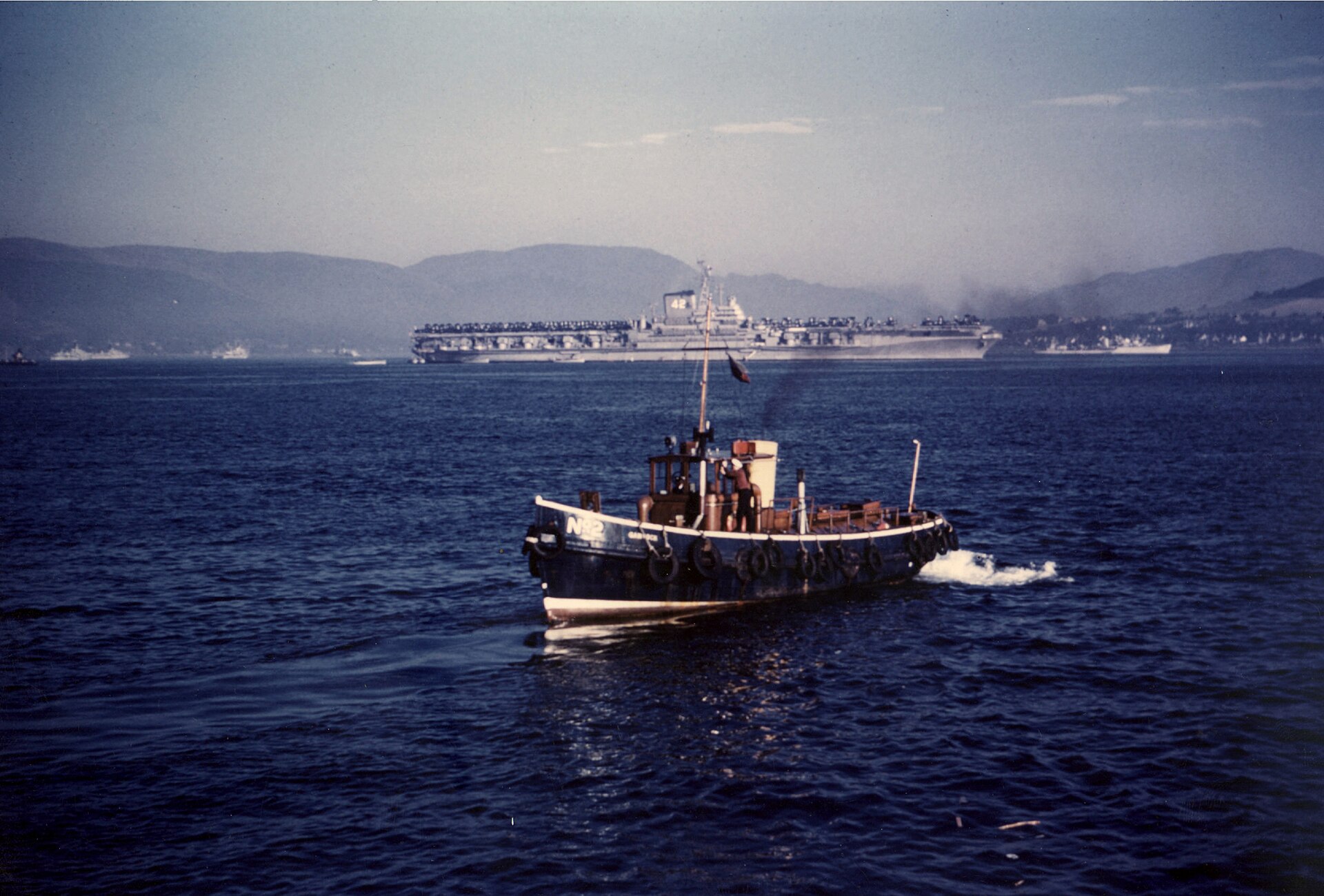 USS Franklin D. Roosevelt (CVB-42) in 1952; reporter Wallace Litwin took the Mainbrace UFO photographs from her deck (USN photo)