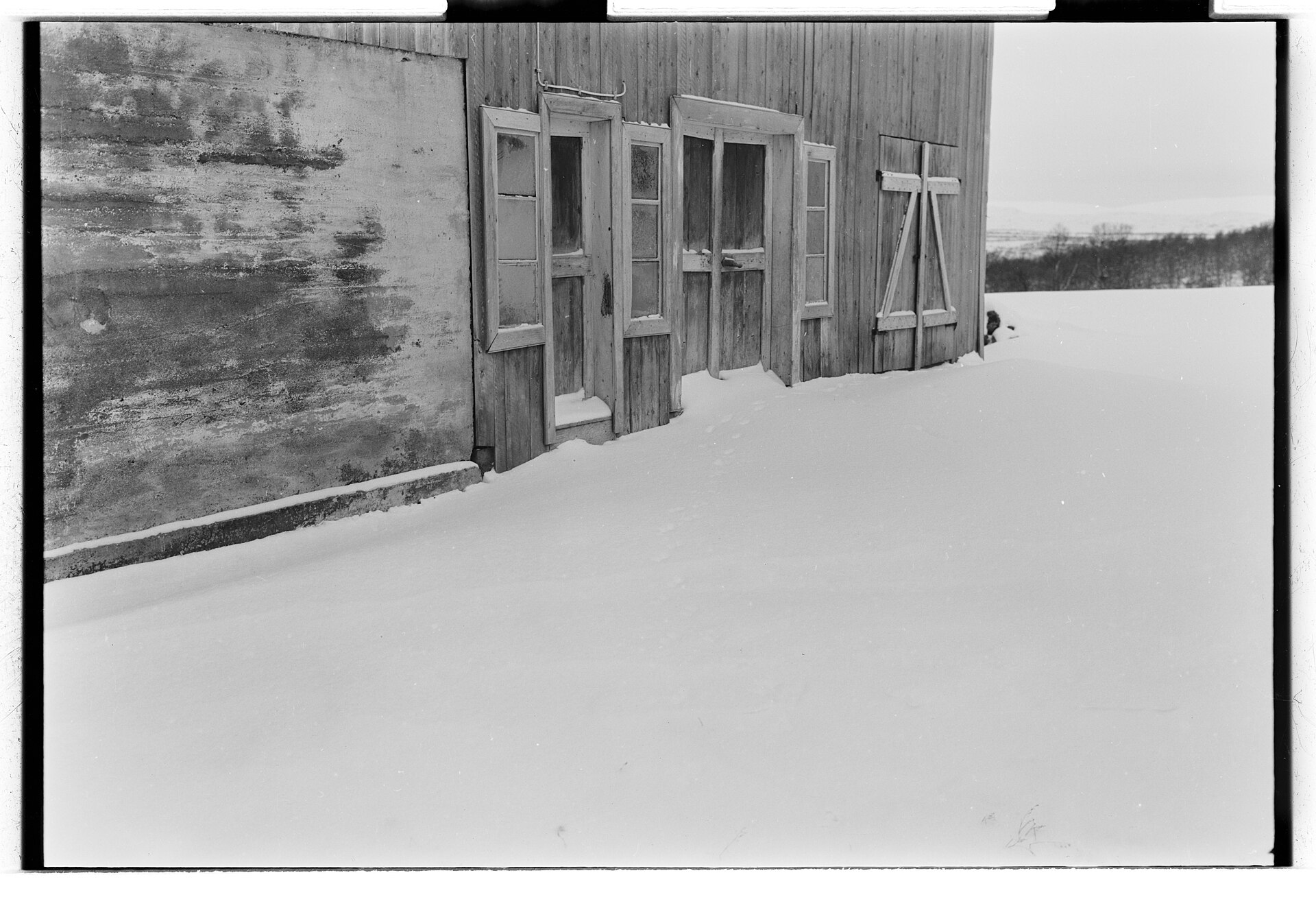 Another archival view of Hessdalen. The Project Hessdalen automated monitoring station, established by Erling Strand in 1998, still records anomalous luminous phenomena multiple times per year.