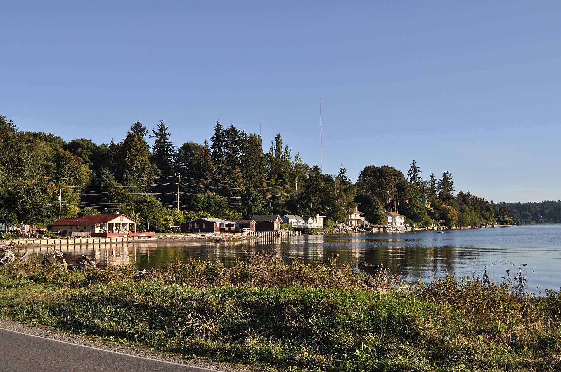 Houses on George Edwards Road, Maury Island. The Maury Island incident is generally classified as a hoax — Fred Crisman and Harold Dahl reportedly admitted it — but the B-25 deaths of Captain Davidson and Lieutenant Brown are documented fact.